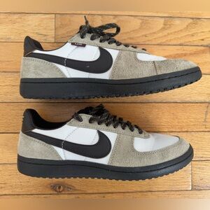 Nike Field General London Rare Edition - Men's Black, Tan and Cream Sneakers